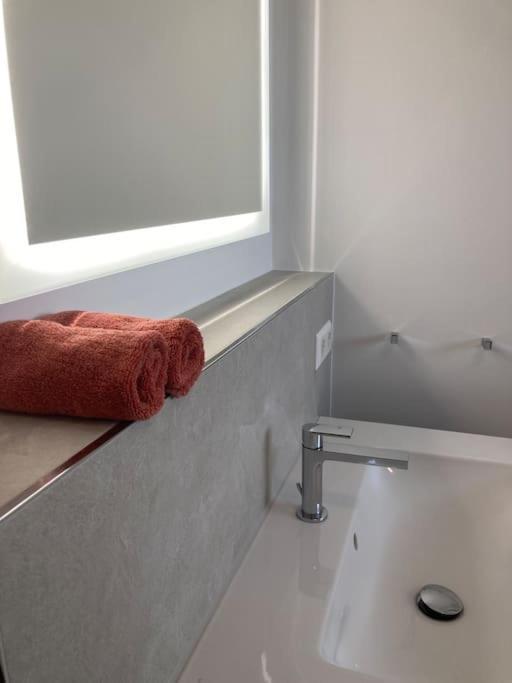 Alma - Art Luxus Modern Ambiente Apartment Karlsruhe